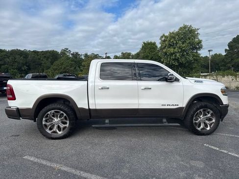 Used 2022 RAM 1500 Limited AWD/4WD image 3