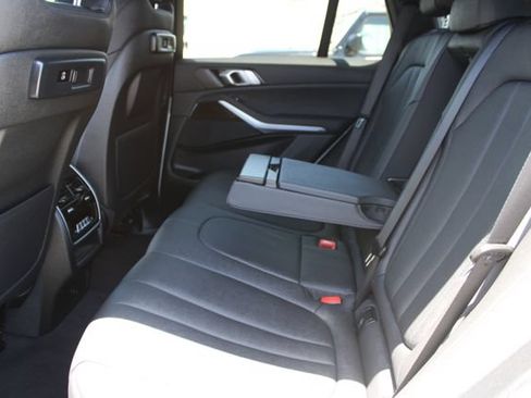 Used 2021 BMW X5 sDrive40i w/ Convenience Package RWD image 38