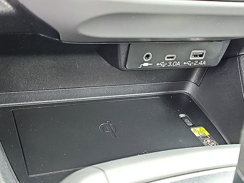 Used 2024 Subaru Crosstrek 2.5i Limited image 25