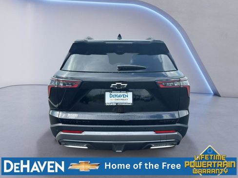 New 2026 Chevrolet Equinox ACTIV w/ Convenience Package III AWD/4WD image 4