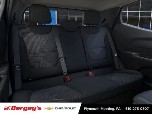 New 2027 Chevrolet Bolt LT w/ Comfort Package FWD image 19