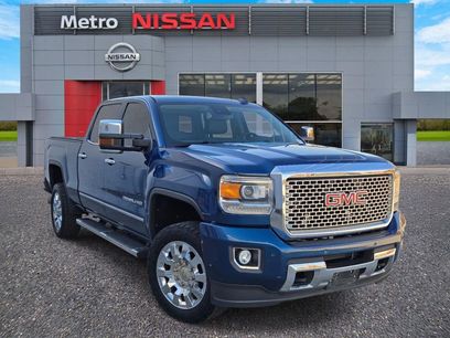 Used 2016 GMC Sierra 2500 Denali w/ Duramax Plus Package