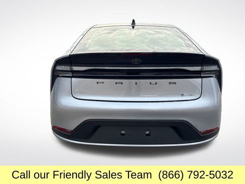 New 2026 Toyota Prius Plug-In Hybrid image 5