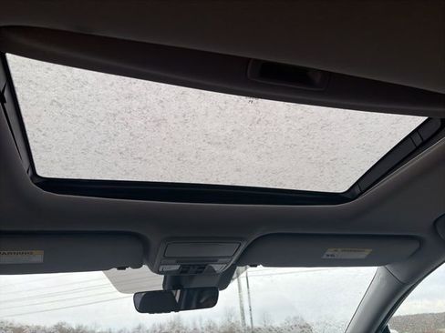 Used 2018 Honda Odyssey EX-L image 23