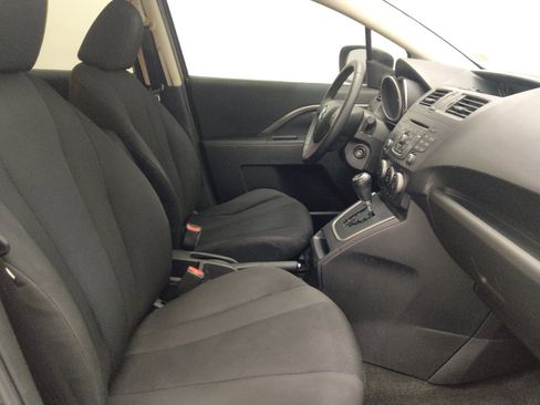Used 2014 MAZDA MAZDA5 Touring FWD image 21