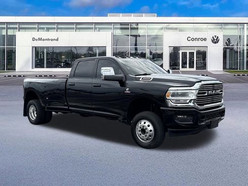 Used 2024 RAM 3500 Laramie AWD/4WD image 3