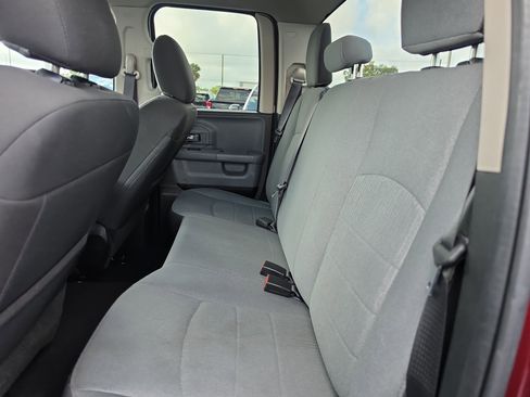 Used 2024 RAM 1500 Classic SLT AWD/4WD image 11