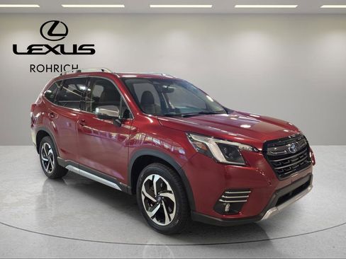 Used 2022 Subaru Forester Touring w/ Popular Package #2 image 3