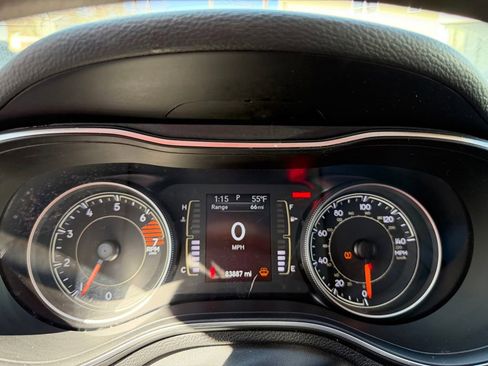 Used 2020 Jeep Cherokee Latitude image 16