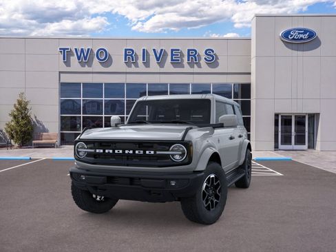 New 2026 Ford Bronco Outer Banks AWD/4WD image 2