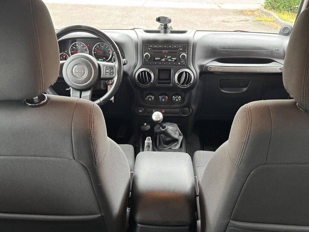 Used 2011 Jeep Wrangler Sport AWD/4WD image 15