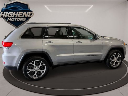 Used 2019 Jeep Grand Cherokee Limited w/ Trailer Tow Group IV image 7