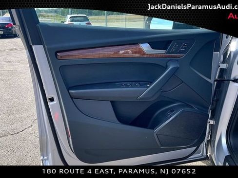 Certified 2023 Audi Q5 2.0T Premium w/ Convenience Package AWD/4WD image 15
