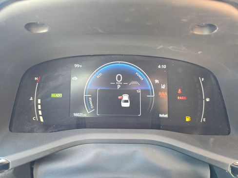 Certified 2026 Toyota Camry SE FWD image 25