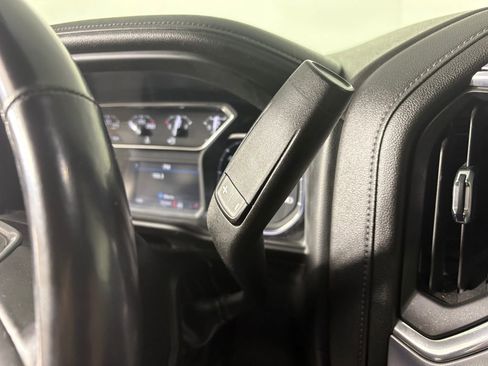 Used 2020 GMC Sierra 1500 Elevation w/ Elevation Value Package image 21