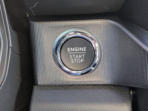 New 2026 Ford F450 Platinum w/ FX4 Off-Road Package image 31