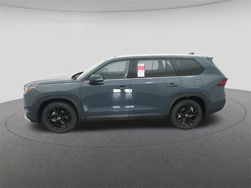 New 2026 Toyota Grand Highlander AWD Hybrid image 3