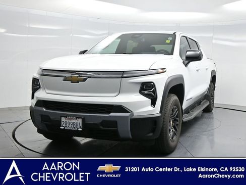 New 2026 Chevrolet Silverado EV LT image 35
