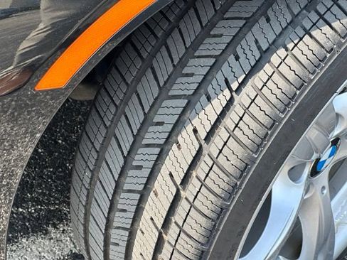 Used 2015 BMW Z4 sDrive35i RWD image 22