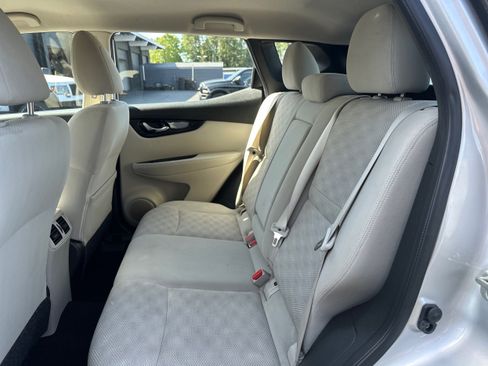 Used 2019 Nissan Rogue Sport SV AWD/4WD image 10