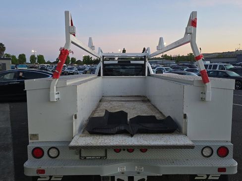 Used 2023 RAM 3500 Tradesman AWD/4WD image 5