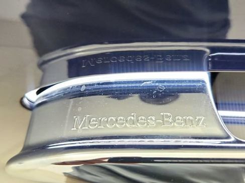 Used 2023 Mercedes-Benz EQS 450+ 4MATIC Sedan w/ Manufactur Interior Package image 34