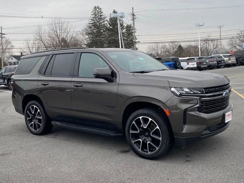 Used 2021 Chevrolet Tahoe RST w/ Luxury Package image 7