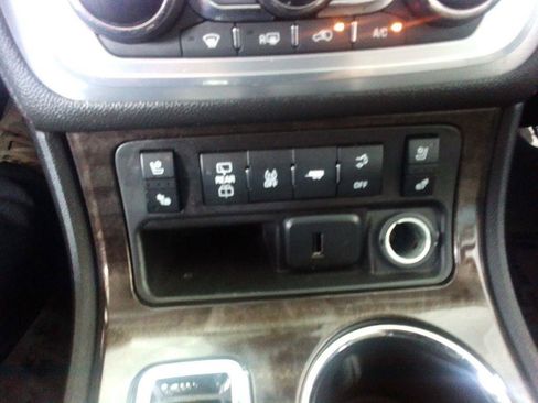 Used 2017 GMC Acadia Limited SLT AWD/4WD image 15