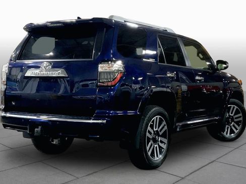 Used 2022 Toyota 4Runner Limited AWD/4WD image 13