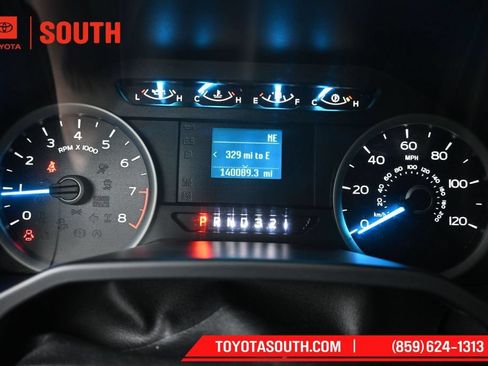 Used 2015 Ford F150 XLT AWD/4WD image 12