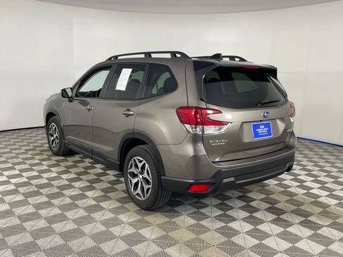 Used 2024 Subaru Forester Premium AWD/4WD image 23