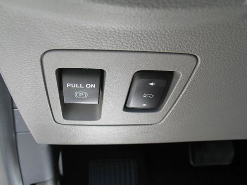 Used 2020 Ford F150 XLT w/ Equipment Group 302A Luxury AWD/4WD image 48