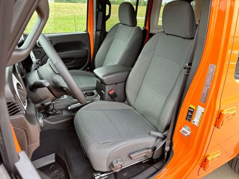 New 2025 Jeep Wrangler Unlimited Sport AWD/4WD image 11