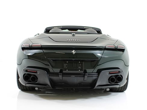 Used 2025 Ferrari Roma Spider RWD image 5