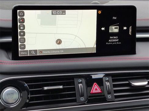 Used 2022 Genesis G70 3.3T image 23