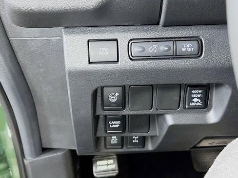 New 2026 Nissan Frontier PRO-4X AWD/4WD image 9