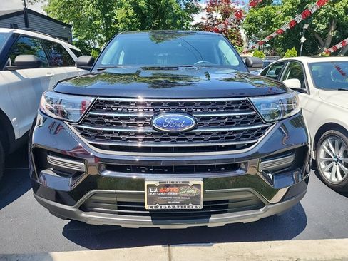 Used 2021 Ford Explorer XLT AWD/4WD image 5