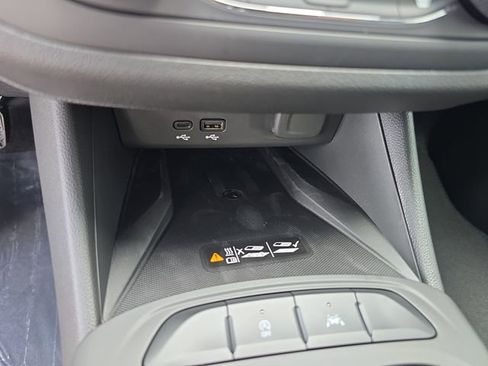New 2026 Buick Envista Preferred w/ Convenience I Package FWD image 21