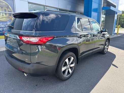 Used 2019 Chevrolet Traverse LT w/ LT Premium Package AWD/4WD image 6