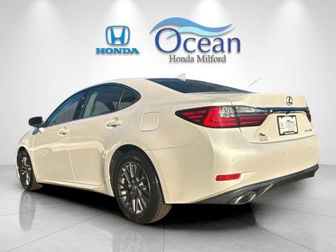 Used 2018 Lexus ES 350 w/ Premier Package FWD image 5