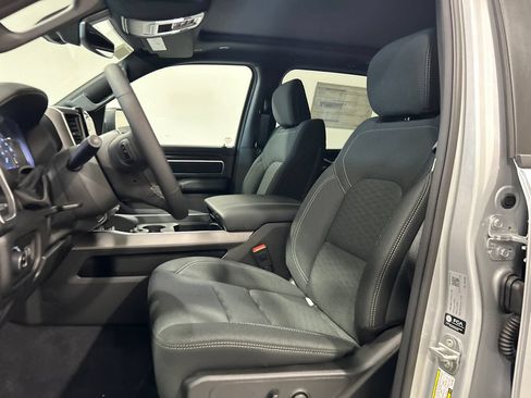 New 2026 RAM 1500 Big Horn AWD/4WD image 16