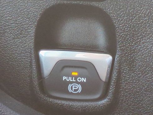 Used 2023 RAM ProMaster 2500 FWD image 26