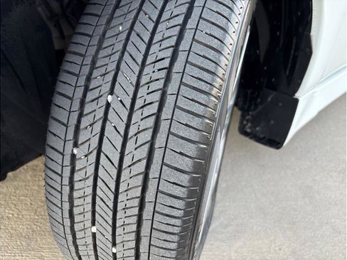 Used 2024 Nissan Leaf S image 26