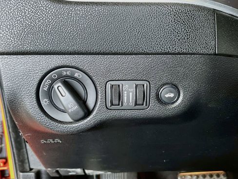 Used 2022 Dodge Charger Scat Pack RWD image 10