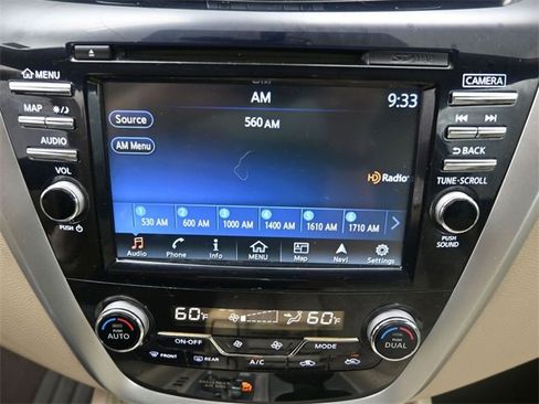 Used 2015 Nissan Murano SL w/ SL Technology Package image 32