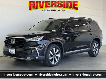 Certified 2025 Honda Pilot Touring