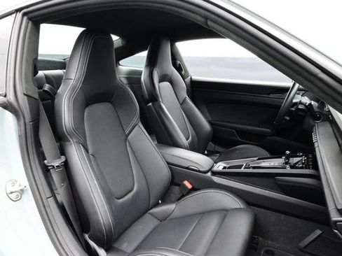 Certified 2025 Porsche 911 Carrera GTS RWD image 14