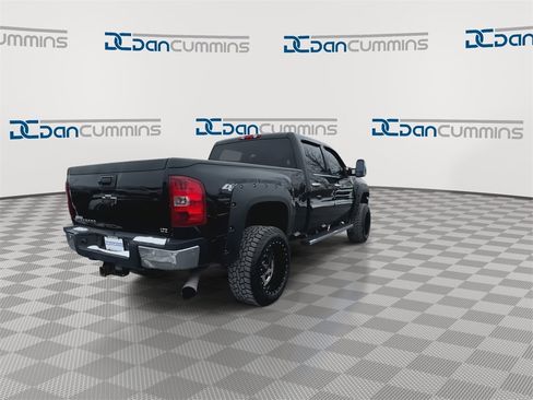 Used 2013 Chevrolet Silverado 2500 LT w/ Custom Sport Truck Package image 8