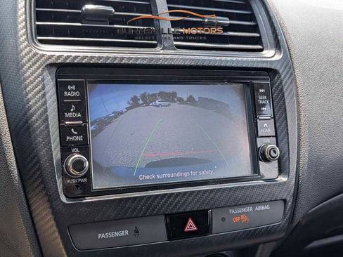 Used 2019 Mitsubishi Outlander Sport ES AWD/4WD image 30
