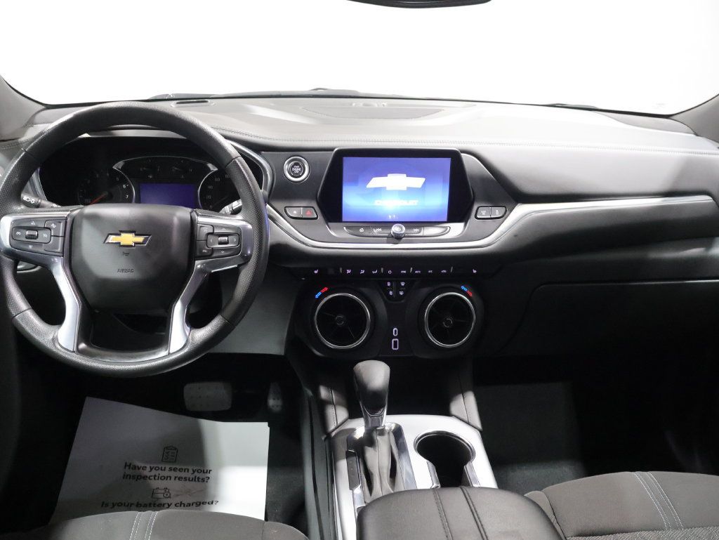 Used 2022 Chevrolet Blazer LT AWD/4WD image 17